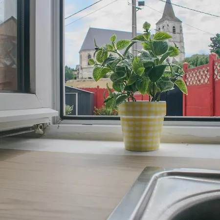 Ferienhaus Sous Le Clocher - Maison Campagne Chic, Jardin, Proche Lens